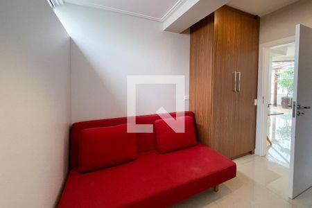Apartamento à venda com 250m², 3 quartos e 3 vagas Apartamento à venda com 250m², 3 quartos e 3 vagasQuarto