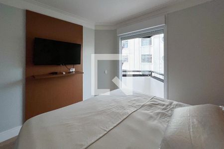 Apartamento à venda com 250m², 3 quartos e 3 vagas Apartamento à venda com 250m², 3 quartos e 3 vagasSuite 2