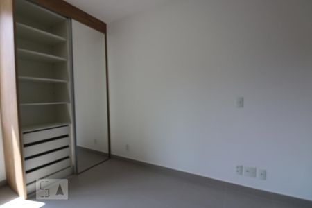 Studio para alugar com 20m², 1 quarto e sem vagaQuarto - Armários