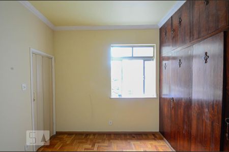 Quarto 1 de apartamento para alugar com 1 quarto, 50m² em Vila Isabel, Rio de Janeiro