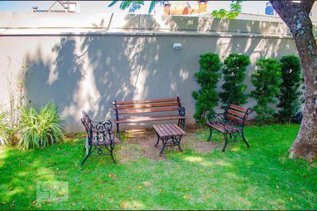 Apartamento à venda com 62m², 2 quartos e 1 vagaÁrea comum 