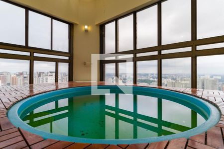 Apartamento para alugar com 450m², 4 quartos e 4 vagas Apartamento para alugar com 450m², 4 quartos e 4 vagasÁrea comum