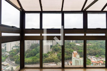 Apartamento para alugar com 450m², 4 quartos e 4 vagas Apartamento para alugar com 450m², 4 quartos e 4 vagasVista do Quarto 2