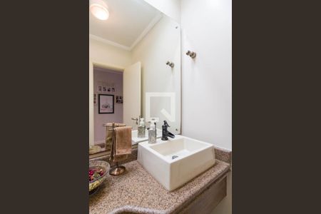 Apartamento para alugar com 450m², 4 quartos e 4 vagas Apartamento para alugar com 450m², 4 quartos e 4 vagasBanheiro Social