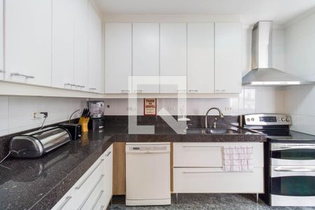 Apartamento para alugar com 450m², 4 quartos e 4 vagas Apartamento para alugar com 450m², 4 quartos e 4 vagasCozinha