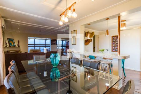 Apartamento para alugar com 450m², 4 quartos e 4 vagas Apartamento para alugar com 450m², 4 quartos e 4 vagasSala de Jantar