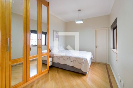 Apartamento para alugar com 450m², 4 quartos e 4 vagas Apartamento para alugar com 450m², 4 quartos e 4 vagasQuarto 4