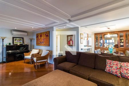 Apartamento para alugar com 450m², 4 quartos e 4 vagas Apartamento para alugar com 450m², 4 quartos e 4 vagasSala