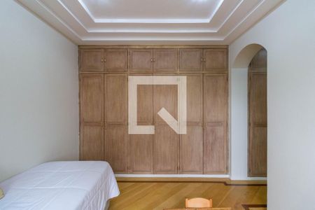 Apartamento para alugar com 450m², 4 quartos e 4 vagas Apartamento para alugar com 450m², 4 quartos e 4 vagasQuarto 3