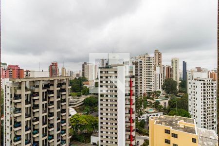 Apartamento para alugar com 450m², 4 quartos e 4 vagas Apartamento para alugar com 450m², 4 quartos e 4 vagasVista do Quarto 4