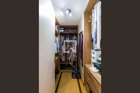 Apartamento para alugar com 450m², 4 quartos e 4 vagas Apartamento para alugar com 450m², 4 quartos e 4 vagasQuarto 1