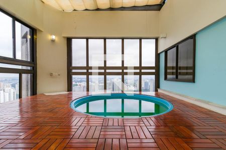 Apartamento para alugar com 450m², 4 quartos e 4 vagas Apartamento para alugar com 450m², 4 quartos e 4 vagasÁrea comum