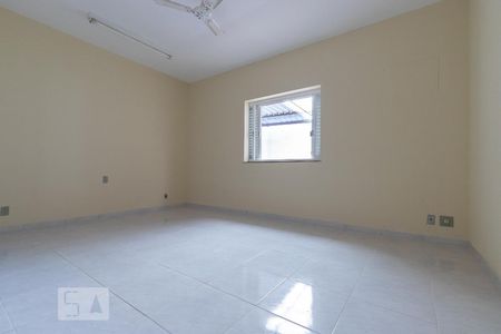 Casa à venda com 400m², 3 quartos e 5 vagasQuarto 2