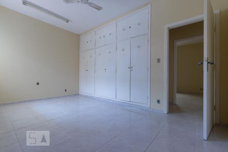 Casa à venda com 400m², 3 quartos e 5 vagasQuarto 3