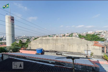 Casa à venda com 80m², 2 quartos e 1 vagaVista 2
