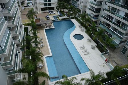 Apartamento para alugar com 75m², 2 quartos e 1 vagaÁrea comum - Piscina