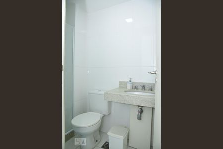 Banheiro Social de apartamento para alugar com 2 quartos, 75m² em Jacarepaguá, Rio de Janeiro