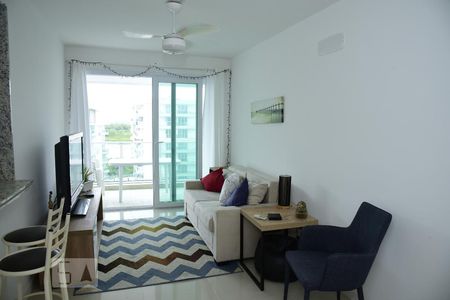 Sala de apartamento para alugar com 2 quartos, 75m² em Jacarepaguá, Rio de Janeiro