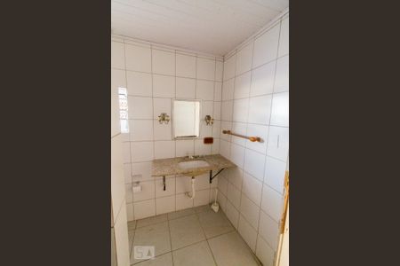 Casa para alugar com 110m², 3 quartos e 1 vaga Casa para alugar com 110m², 3 quartos e 1 vagaBanheiro