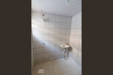 Casa para alugar com 110m², 3 quartos e 1 vaga Casa para alugar com 110m², 3 quartos e 1 vagaBanheiro 2