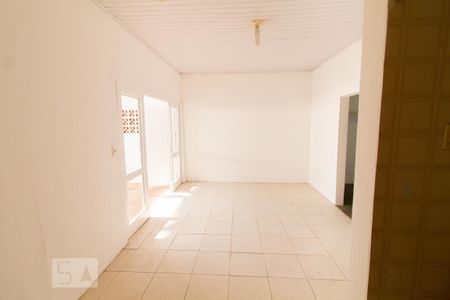 Casa para alugar com 110m², 3 quartos e 1 vaga Casa para alugar com 110m², 3 quartos e 1 vagaCozinha