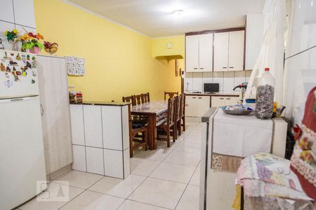 Casa à venda com 144m², 3 quartos e 2 vagasCozinha