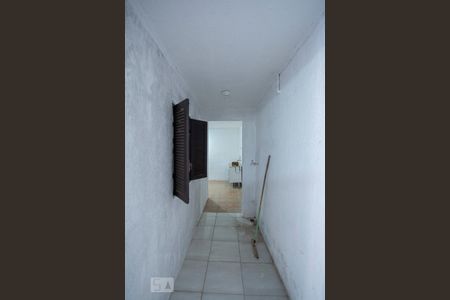 Corredor de casa à venda com 3 quartos, 125m² em Vila Primavera, São Paulo