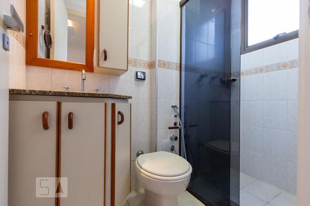 Apartamento à venda com 58m², 2 quartos e 1 vaga Apartamento à venda com 58m², 2 quartos e 1 vagaBanheiro da suíte