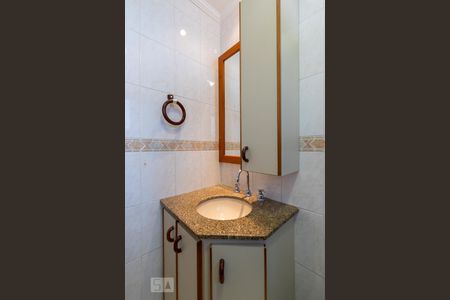 Apartamento à venda com 58m², 2 quartos e 1 vaga Apartamento à venda com 58m², 2 quartos e 1 vagaBanheiro da suíte