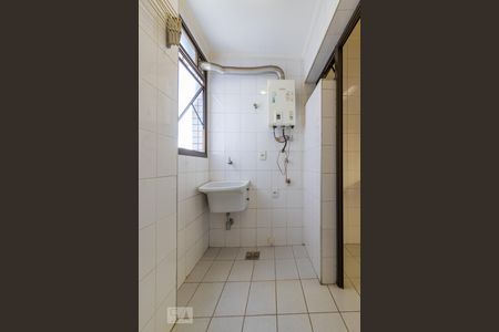 Apartamento à venda com 58m², 2 quartos e 1 vaga Apartamento à venda com 58m², 2 quartos e 1 vagaÁrea de serviço