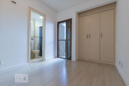 Quarto da suíte de apartamento à venda com 2 quartos, 58m² em Cambuí, Campinas