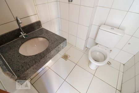 Apartamento para alugar com 65m², 2 quartos e 1 vagaBanheiro Social