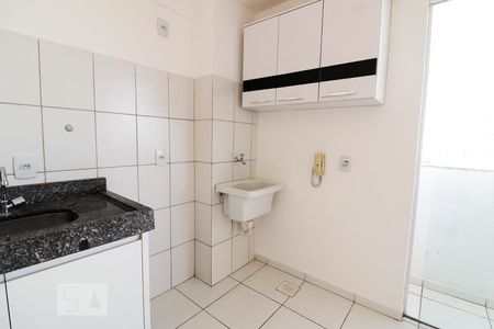 Apartamento para alugar com 65m², 2 quartos e 1 vagaÁrea de Serviço