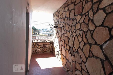 Varanda da Sala de casa para alugar com 2 quartos, 70m² em Santa Cruz, Belo Horizonte