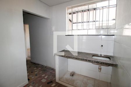 Casa para alugar com 70m², 2 quartos e sem vagaCozinha