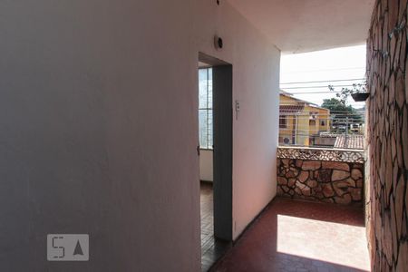 Varanda da Sala de casa para alugar com 2 quartos, 70m² em Santa Cruz, Belo Horizonte