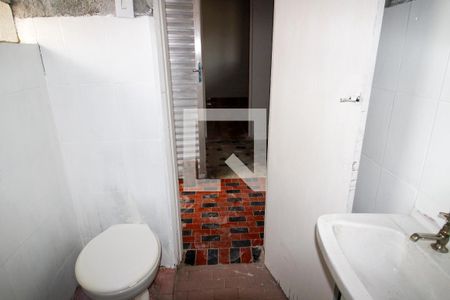 Casa para alugar com 70m², 2 quartos e sem vagaBanheiro Social