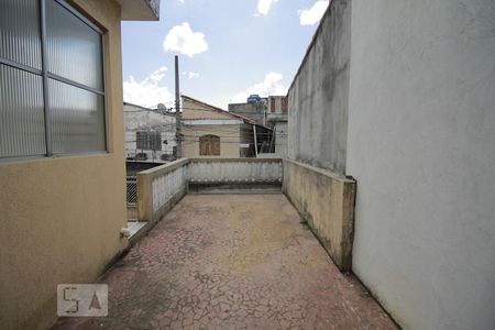Casa para alugar com 90m², 2 quartos e 1 vagaQuintal
