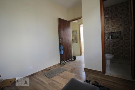 Quarto Suíte 2 de casa para alugar com 2 quartos, 90m² em Bonfim, Osasco