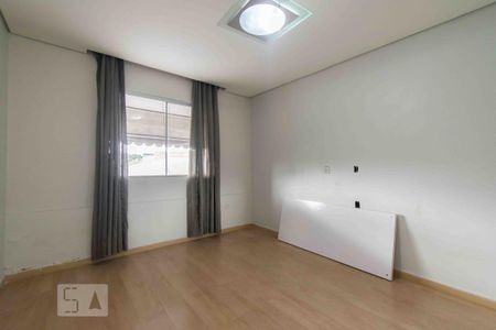 Casa à venda com 120m², 4 quartos e 3 vagasQuarto 02