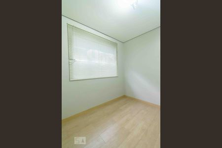 Casa à venda com 120m², 4 quartos e 3 vagasQuarto 03