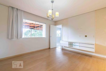 Quarto 01 de casa à venda com 4 quartos, 120m² em Vicente Peres, Brasília