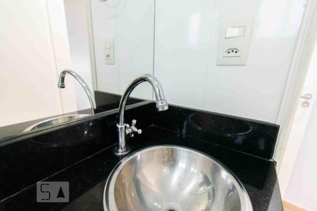 Pia do Banheiro 02 de casa à venda com 4 quartos, 120m² em Vicente Peres, Brasília