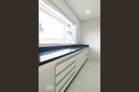 Casa à venda com 120m², 4 quartos e 3 vagasCozinha
