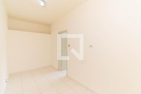Quarto 2 de casa para alugar com 2 quartos, 90m² em Quinta da Paineira, São Paulo