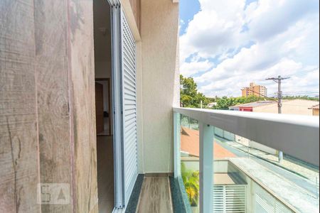 Apartamento para alugar com 72m², 2 quartos e 2 vagasSacada do Quarto 2