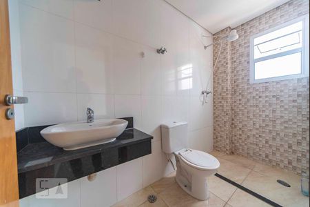 Apartamento para alugar com 72m², 2 quartos e 2 vagasBanheiro do Quarto 2