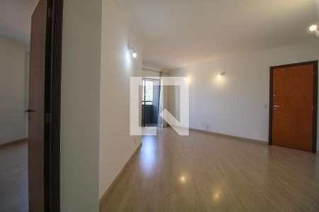 Sala de apartamento para alugar com 1 quarto, 58m² em Centro, Campinas