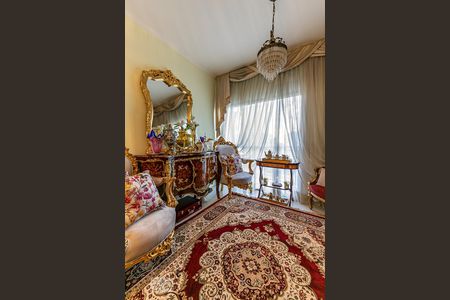 Sala de apartamento à venda com 2 quartos, 70m² em Vila Olímpia, São Paulo