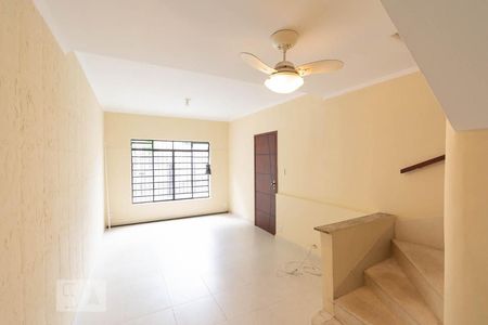 Sala de casa para alugar com 2 quartos, 100m² em Campo Belo, São Paulo